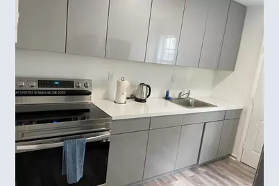 55 NW 11th Ave #3, Miami, FL 33128 - Photo 2