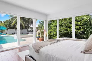 16473 NE 31st Ave, North Miami Beach, FL 33160 - Photo 6