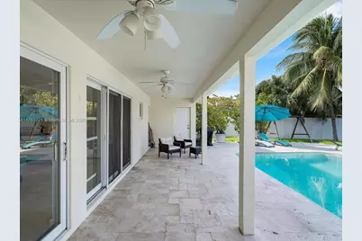 16473 NE 31st Ave, North Miami Beach, FL 33160 - Photo 12