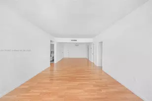 1880 S Treasure Dr, North Bay Village, FL 33141 - Photo 8