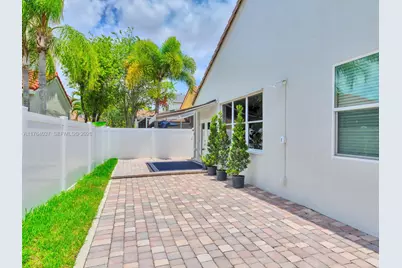 624 Stanton Dr, Weston, FL 33326 - Photo 48