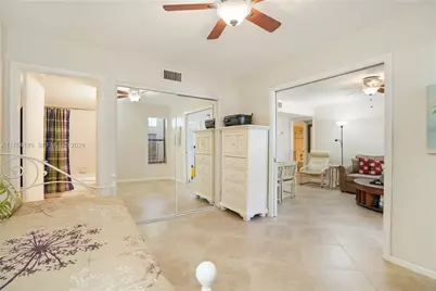 614 Executive Center Dr #102, West Palm Beach, FL 33401 - Photo 20