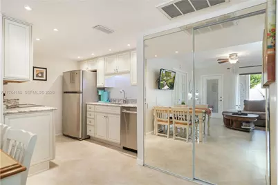 614 Executive Center Dr #102, West Palm Beach, FL 33401 - Photo 4