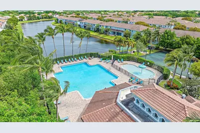 3229 Laurel Ridge Cir #3229, Riviera Beach, FL 33404 - Photo 14