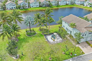 3229 Laurel Ridge Cir, Riviera Beach, FL 33404 - Photo 20