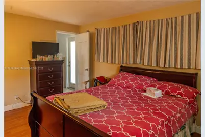315 SW 12th Ave, Boynton Beach, FL 33435 - Photo 22