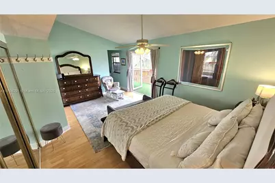 3851 NW 7th Pl, Deerfield Beach, FL 33442 - Photo 20