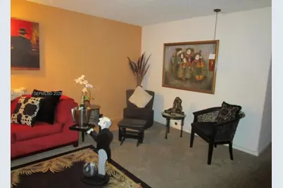 2069 Exeter #D, Boca Raton, FL 33434 - Photo 4