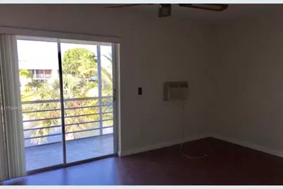 130 Camden #F, West Palm Beach, FL 33417 - Photo 8
