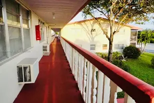 130 Camden, West Palm Beach, FL 33417 - Photo 2