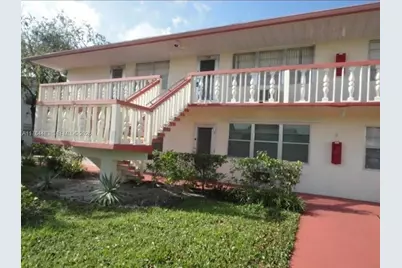 130 Camden #F, West Palm Beach, FL 33417 - Photo 1