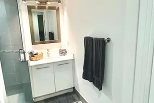 92 SW 3rd St, Miami, FL 33130 - Photo 14