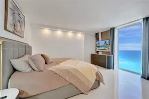 4001 S Ocean Dr, Hollywood, FL 33019 - Photo 1