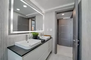 4001 S Ocean Dr, Hollywood, FL 33019 - Photo 10