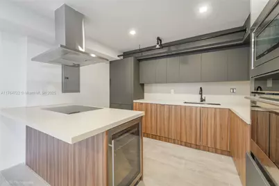 1000 Quayside Ter #903, Miami, FL 33138 - Photo 2