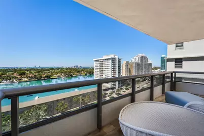 5801 Collins Ave #1200, Miami Beach, FL 33140 - Photo 30