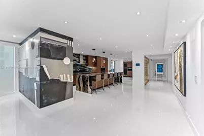 5801 Collins Ave #600, Miami Beach, FL 33140 - Photo 10