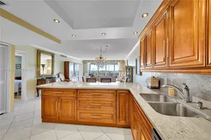 2681 S Course Dr, Pompano Beach, FL 33069 - Photo 8