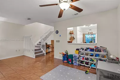 1652 N 14th Ter, Hollywood, FL 33020 - Photo 14