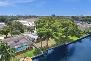 924 N 30th Rd, Hollywood, FL 33021 - Photo 54