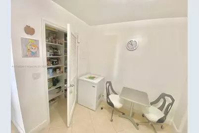 9801 Collins Ave #8M, Bal Harbour, FL 33154 - Photo 26