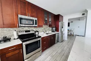 18031 Biscayne Blvd, Aventura, FL 33160 - Photo 1