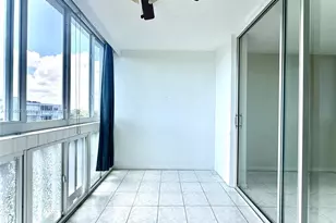 320 NE 12th Ave, Hallandale Beach, FL 33009 - Photo 20