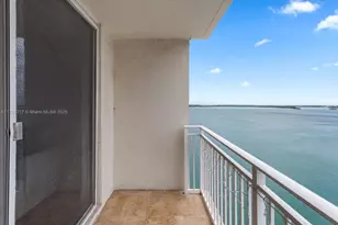 770 Claughton Island Dr, Miami, FL 33131 - Photo 4