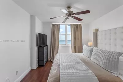 770 Claughton Island Dr #1614, Miami, FL 33131 - Photo 18
