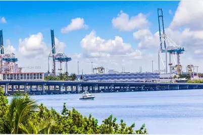 1000 West Ave #426, Miami Beach, FL 33139 - Photo 34