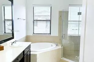 3209 W 98th Pl, Hialeah, FL 33018 - Photo 28