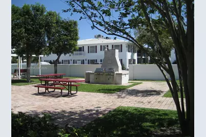 2201 NE 66th St #1301, Fort Lauderdale, FL 33308 - Photo 22