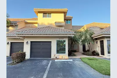16339 Malibu Dr #22, Weston, FL 33326 - Photo 2
