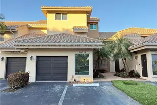 16339 Malibu Dr, Weston, FL 33326 - Photo 2