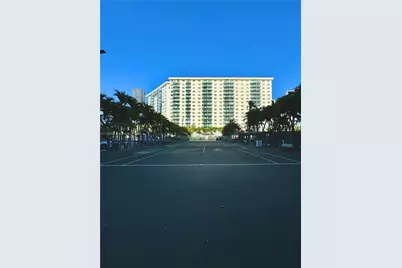 19380 Collins Ave #410, Sunny Isles Beach, FL 33160 - Photo 6