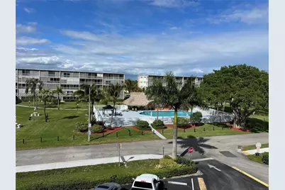 4800 Hillcrest Ln #402, Hollywood, FL 33021 - Photo 30