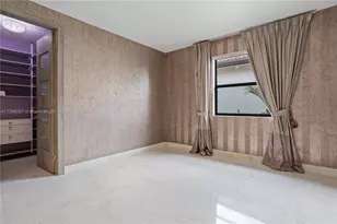 9910 NW 86th Terrace, Doral, FL 33178 - Photo 32