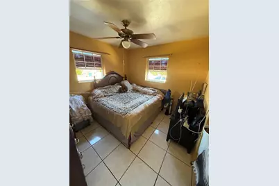 3221 SW 47th Ave, West Park, FL 33023 - Photo 6