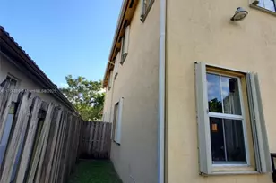 11009 NW 80th Ln, Doral, FL 33178 - Photo 28