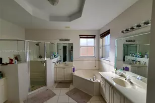 11009 NW 80th Ln, Doral, FL 33178 - Photo 8