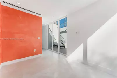 1250 N Venetian Way, Miami, FL 33139 - Photo 42