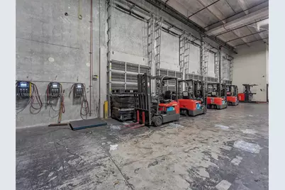 2260 NW 114th Ave, Sweetwater, FL 33172 - Photo 50