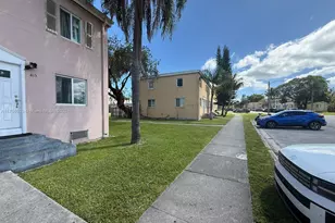 417 NW 84th St, Miami, FL 33150 - Photo 2