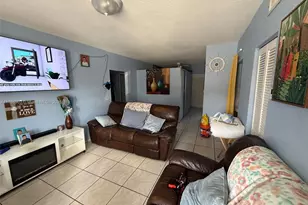 417 NW 84th St, Miami, FL 33150 - Photo 26