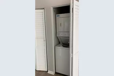 133 NE 2nd Ave #1409, Miami, FL 33132 - Photo 6