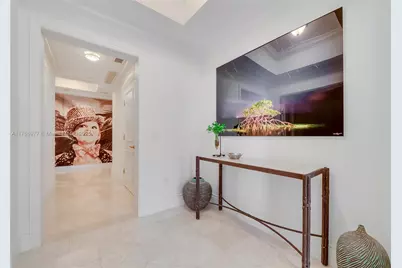 60 Edgewater Dr #5E, Coral Gables, FL 33133 - Photo 10