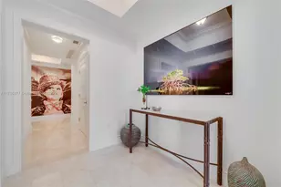 60 Edgewater Dr, Coral Gables, FL 33133 - Photo 10