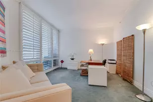 60 Edgewater Dr, Coral Gables, FL 33133 - Photo 16