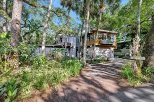 2410 SW 29th Way, Fort Lauderdale, FL 33312 - Photo 8