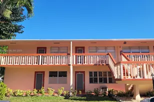 418 Tilford T, Deerfield Beach, FL 33442 - Photo 2